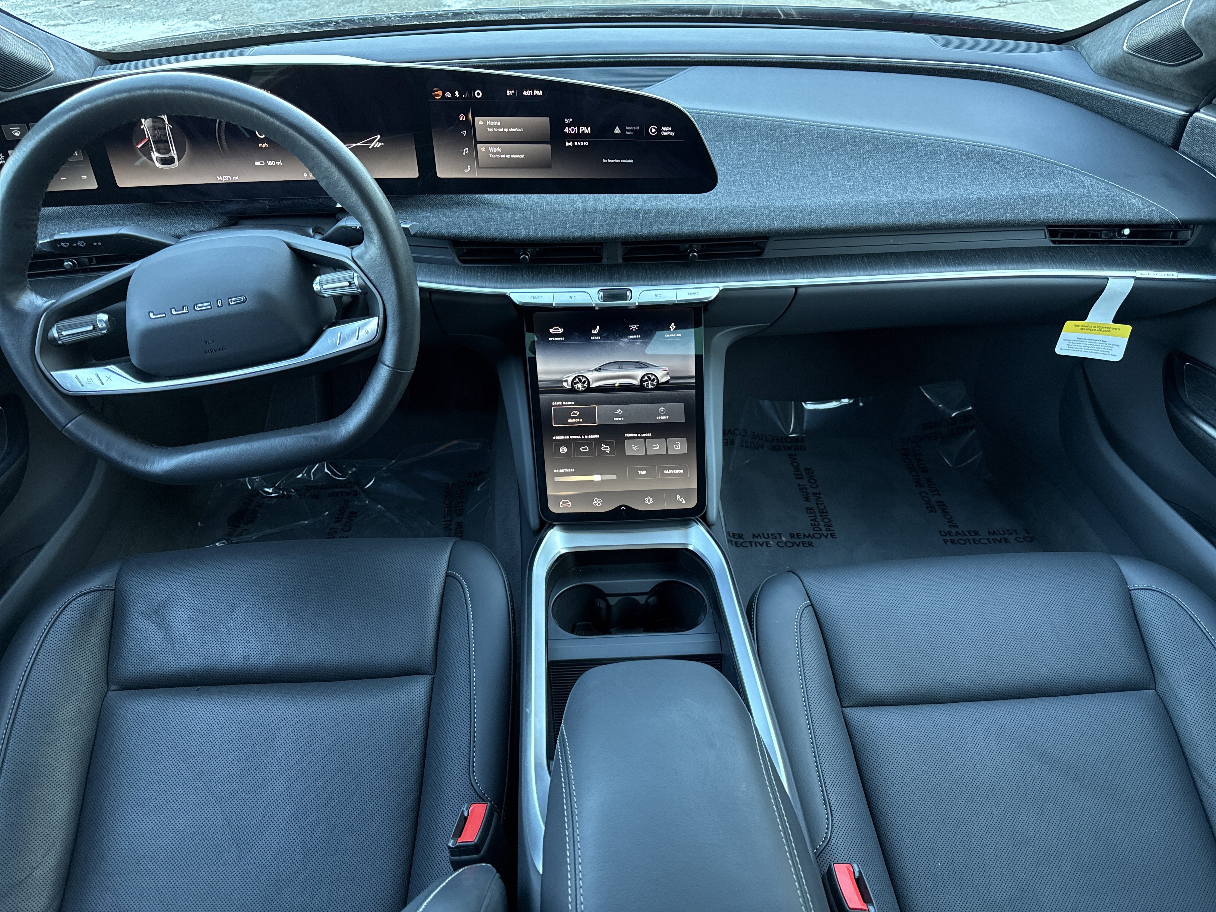 Used 2024 Lucid Air Touring image 17