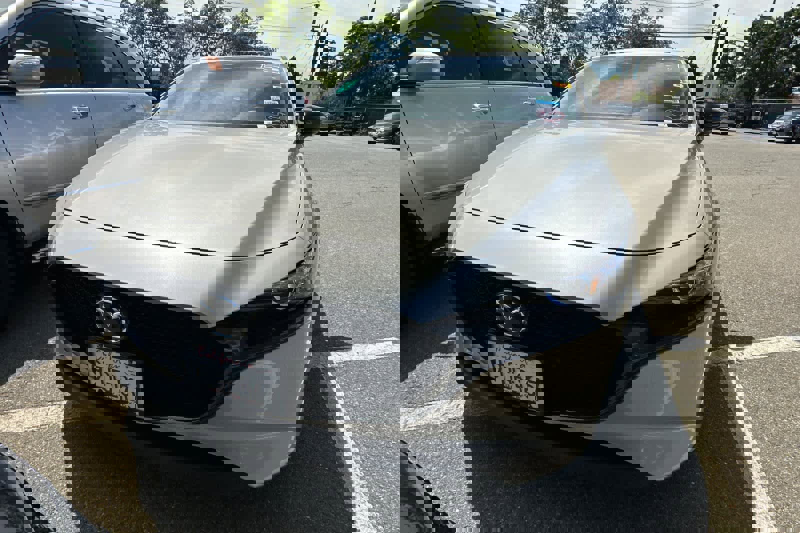 Used 2025 MAZDA MAZDA3 s Sport FWD image 2