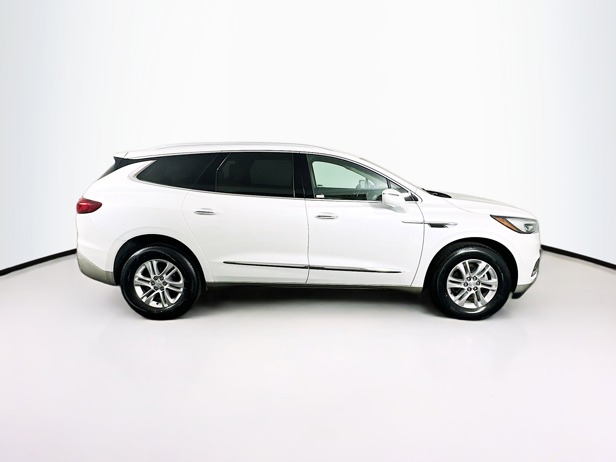 Used 2018 Buick Enclave Premium image 10