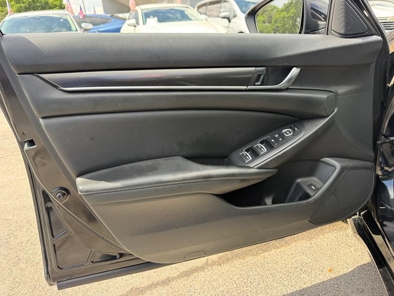 Used 2020 Honda Accord Sport image 33