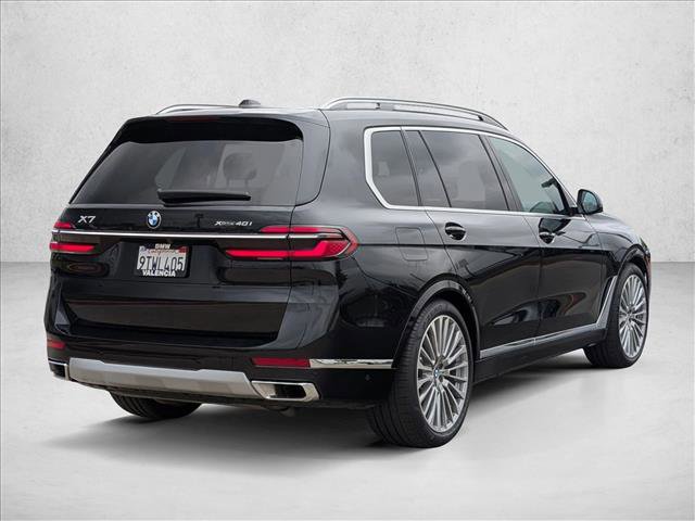 Used 2025 BMW X7 xDrive40i w/ Parking Assistance Package AWD/4WD image 5