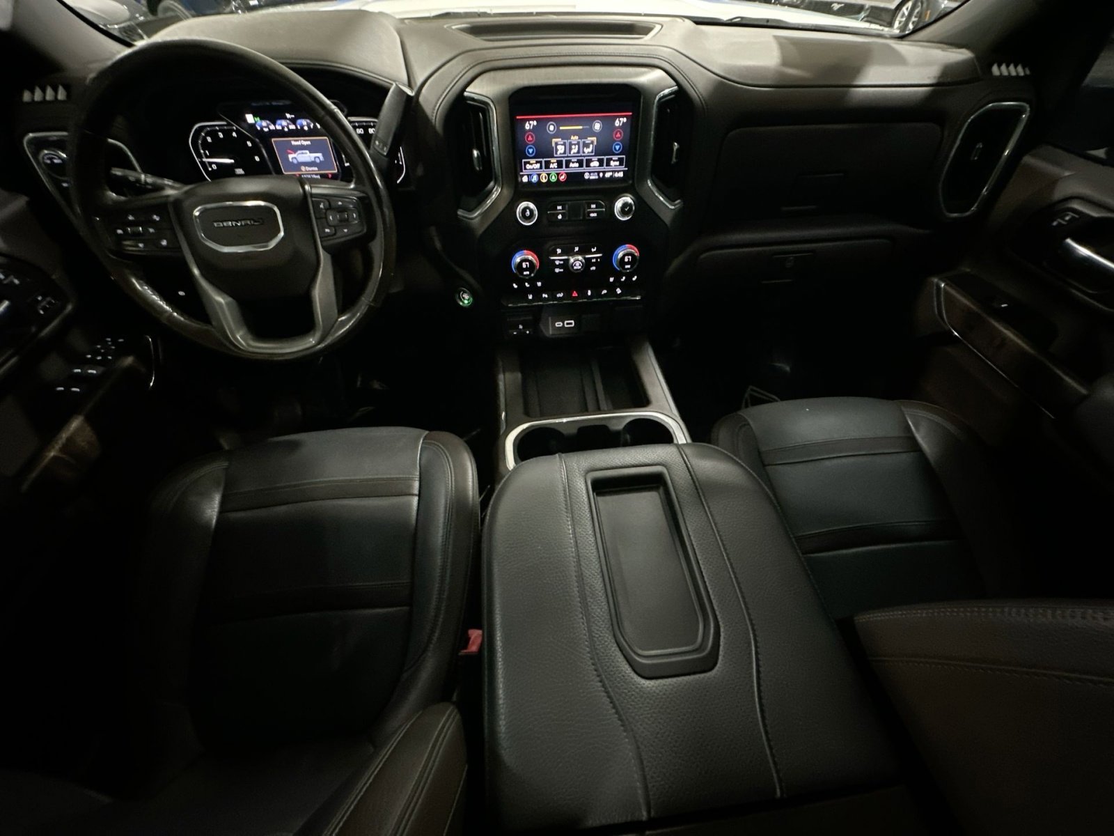 Used 2022 GMC Sierra 2500 Denali w/ Denali Ultimate Package image 32