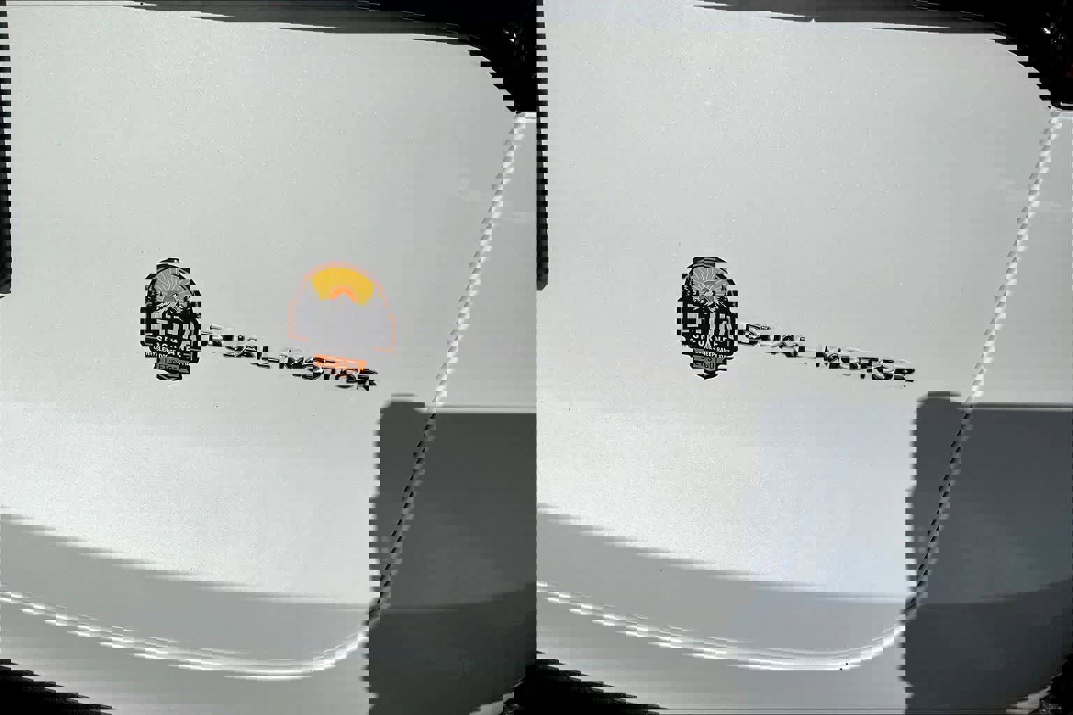 Used 2023 Tesla Model Y Long Range image 7