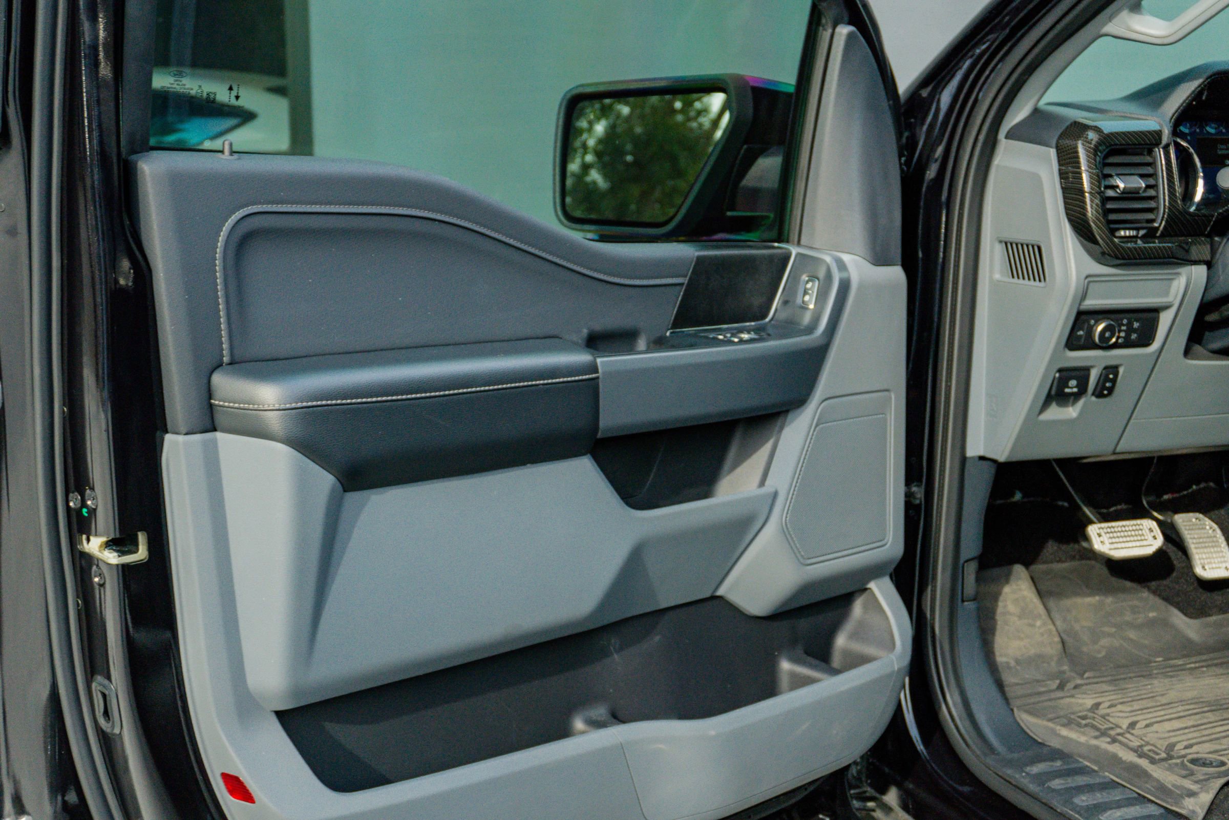 Used 2021 Ford F150 XLT w/ Equipment Group 301A Mid image 55