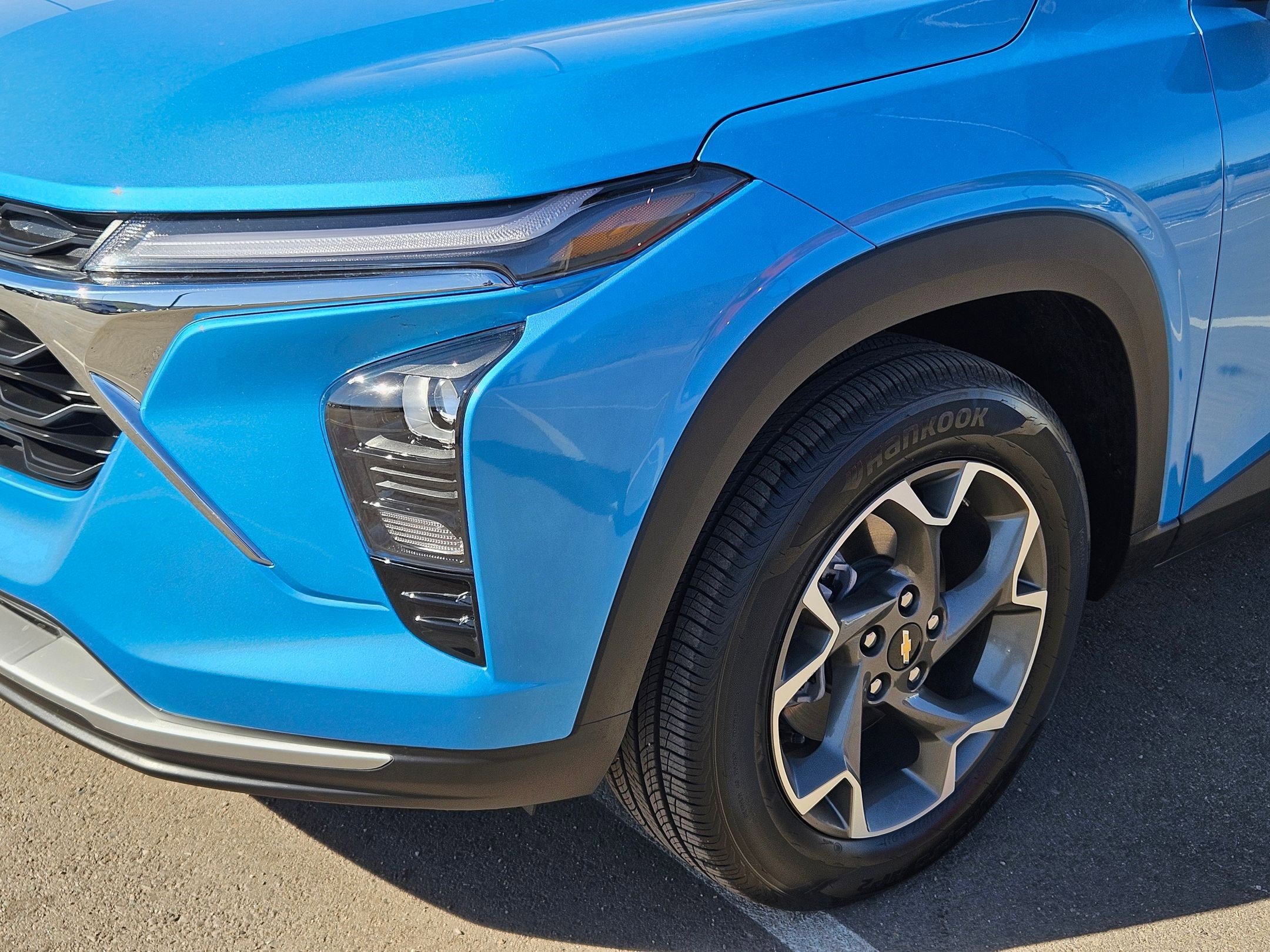 Used 2026 Chevrolet Trax LT image 11