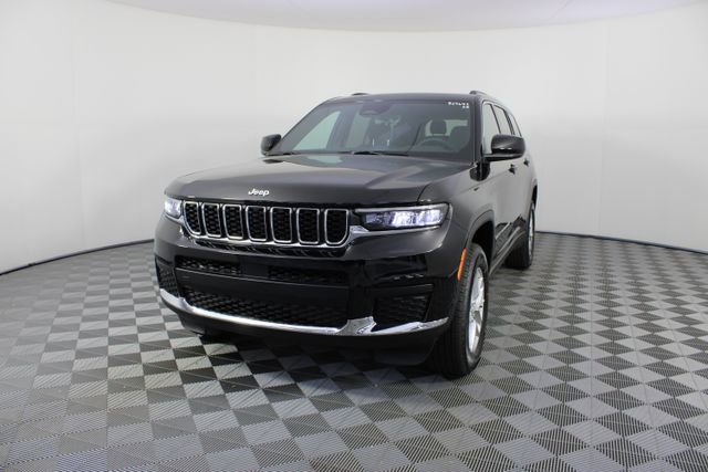 New 2026 Jeep Grand Cherokee L Laredo AWD/4WD image 23