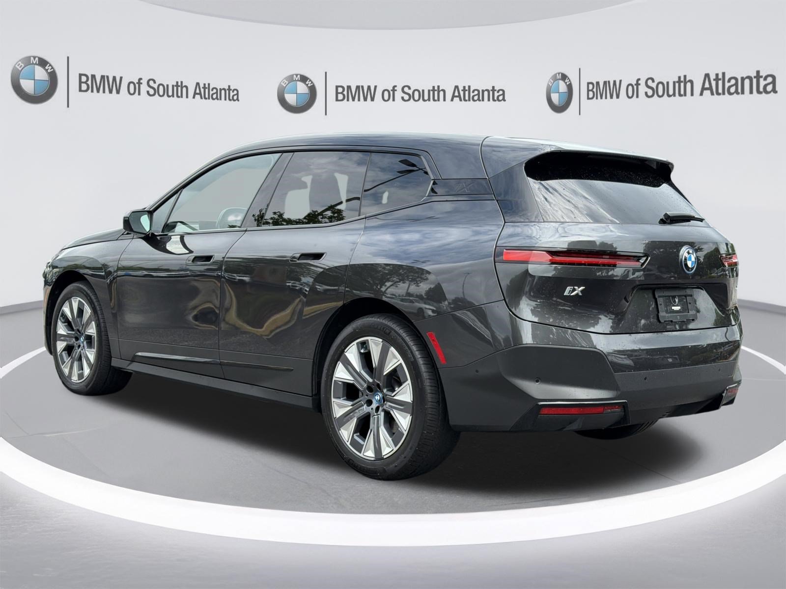 Certified 2024 BMW iX xDrive50 w/ Premium Package AWD/4WD image 20