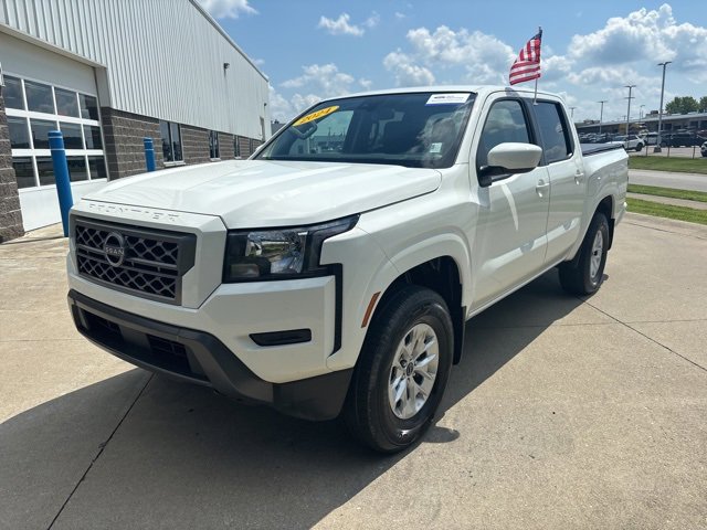 Used 2024 Nissan Frontier SV w/ Technology Package image 4