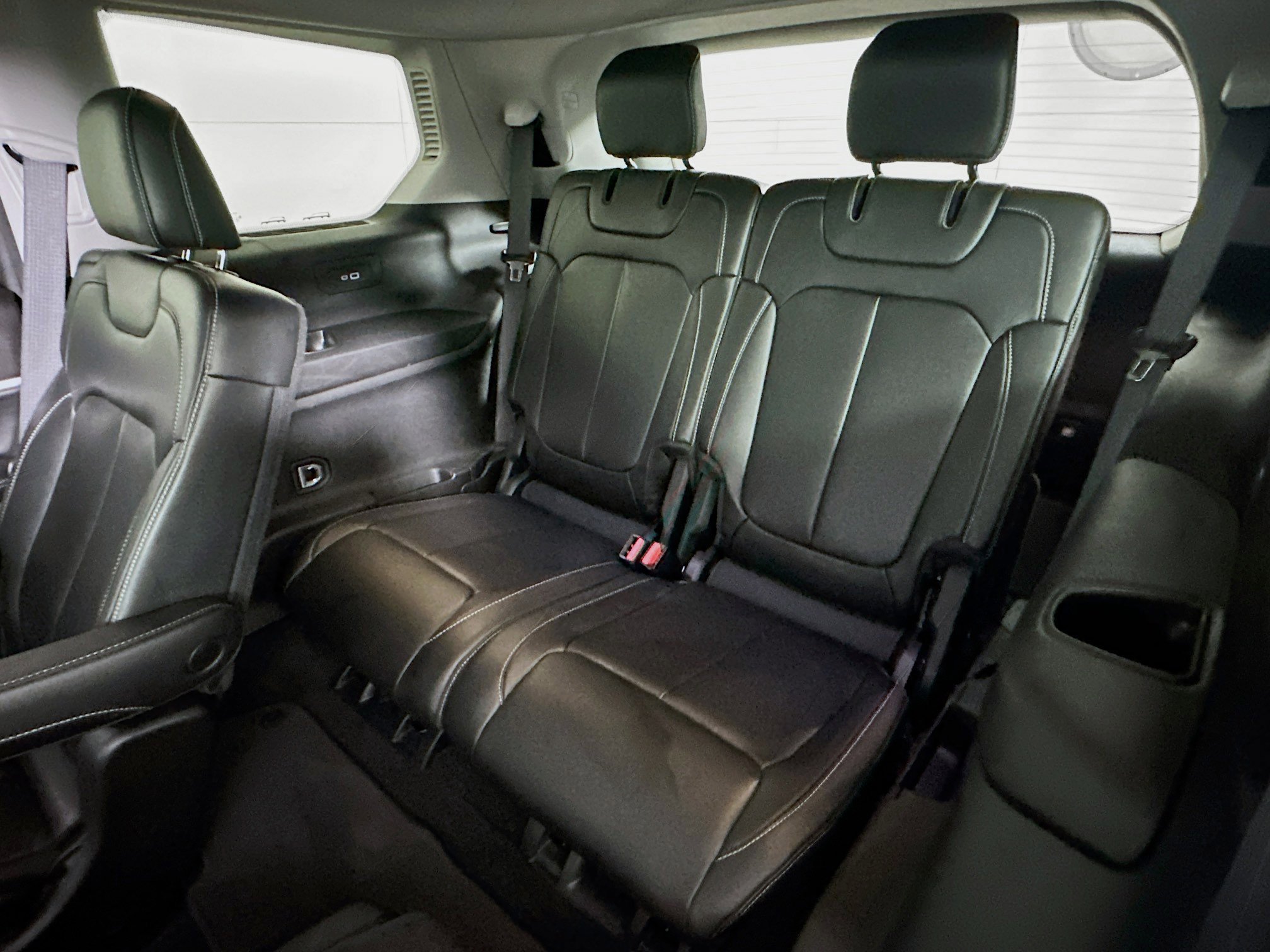 Used 2022 Jeep Grand Cherokee L Limited image 28