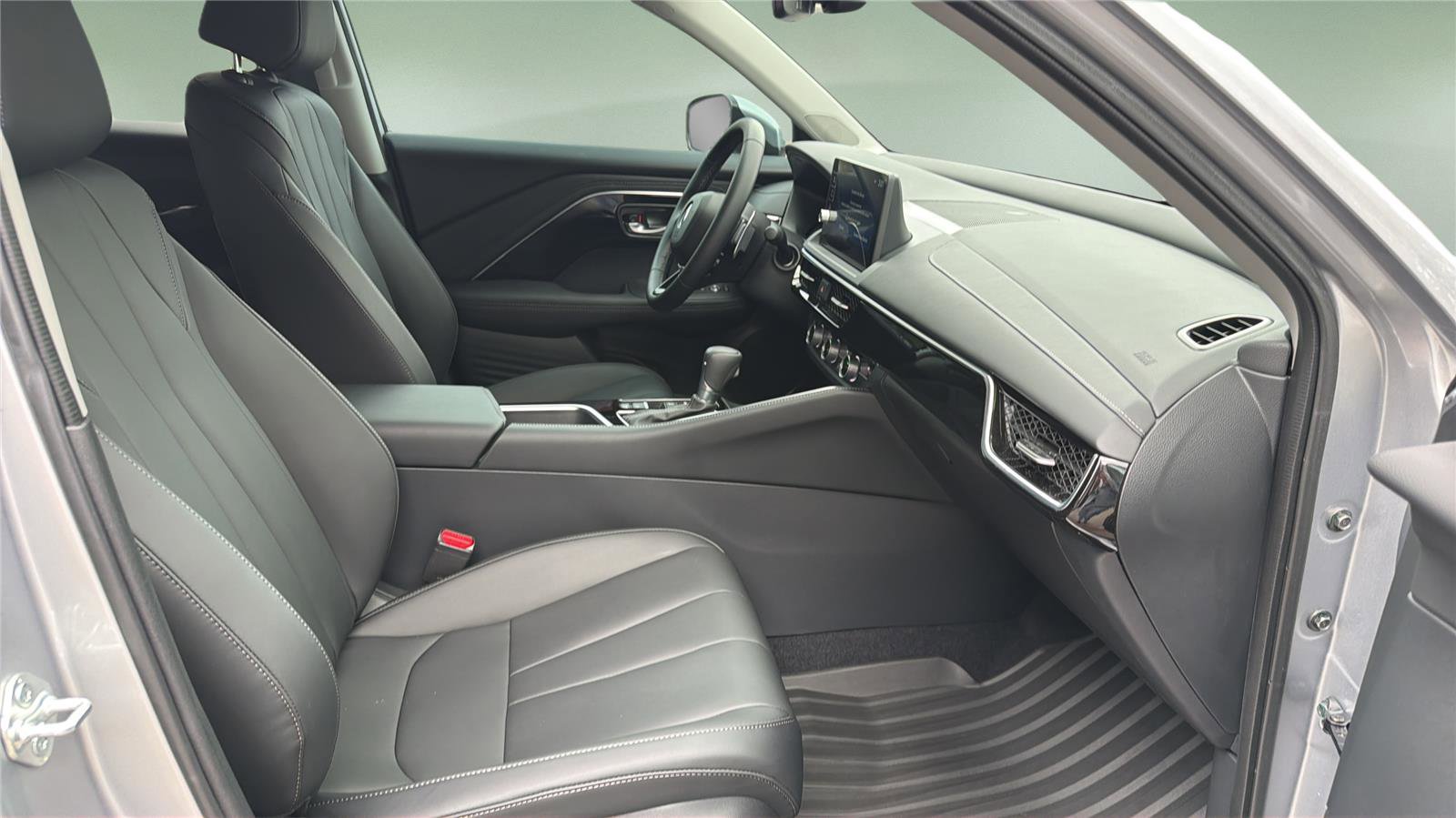 Certified 2025 Acura ADX FWD image 11