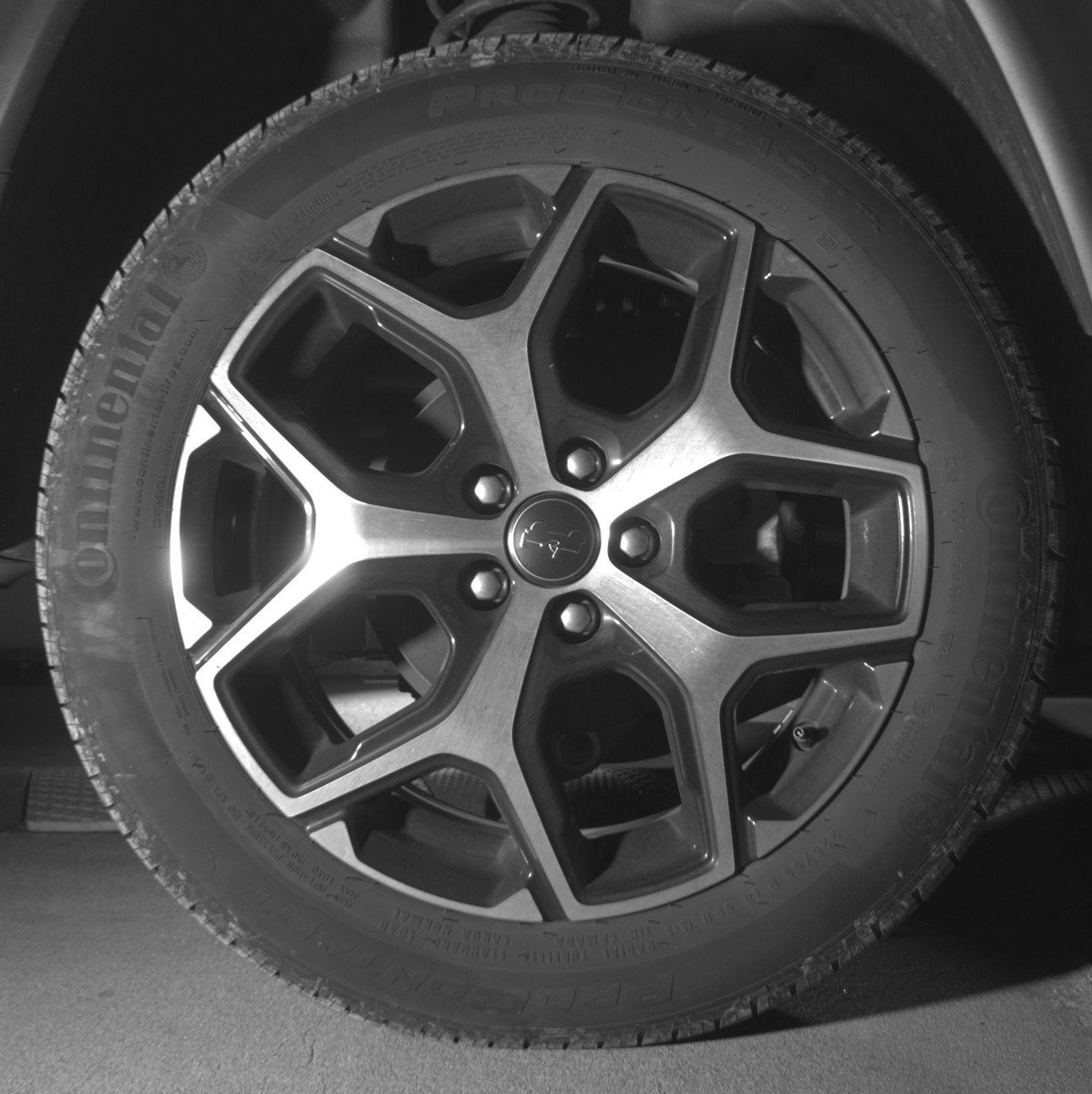 Used 2025 Jeep Compass Limited AWD/4WD image 15