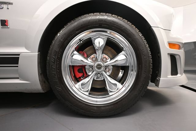 Used 2006 Ford Mustang GT RWD image 11