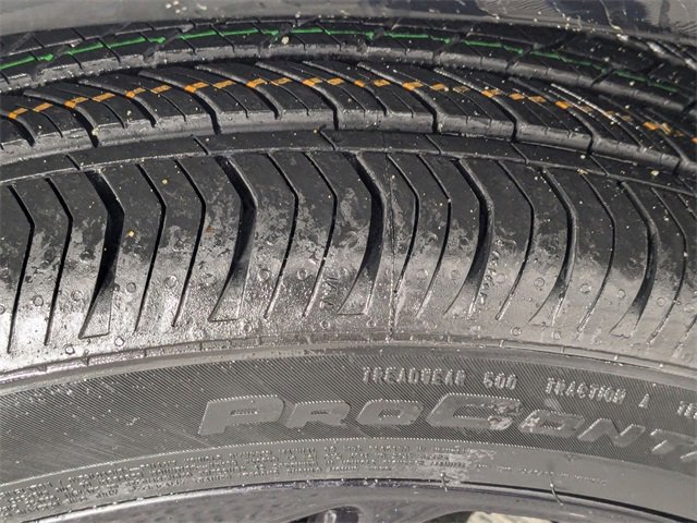 Used 2021 Buick Envision Essence w/ Sport Touring Package image 9