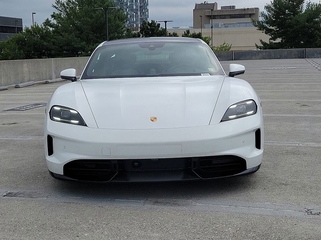 Used 2025 Porsche Taycan 4S image 2