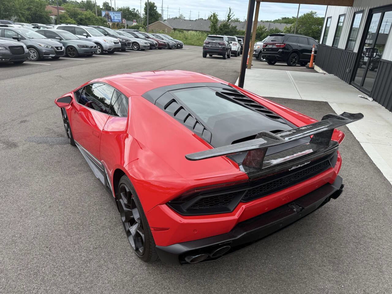 Used 2016 Lamborghini Huracan LP 580-2 RWD image 11