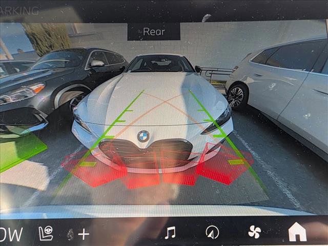 Used 2025 BMW X7 xDrive40i w/ M Sport Package image 10