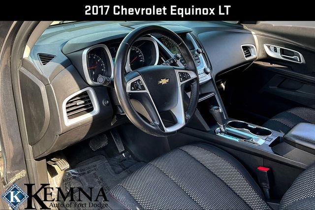Used 2017 Chevrolet Equinox LT w/ Convenience Package image 16