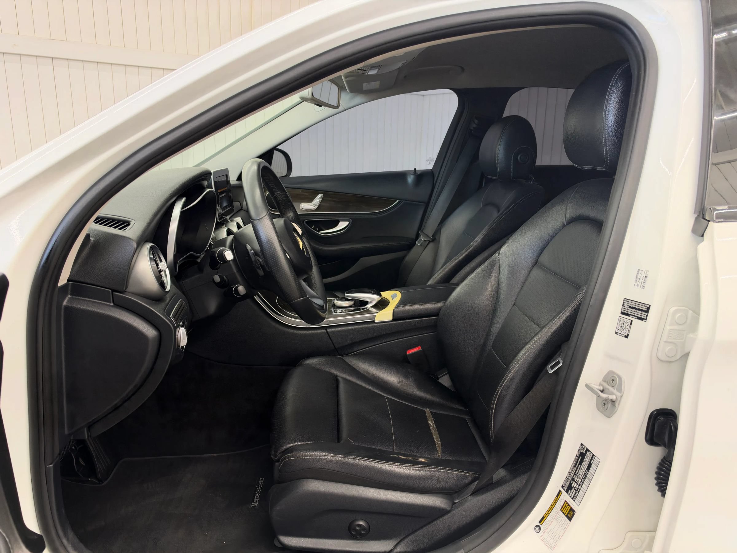 Used 2015 Mercedes-Benz C 300 Sedan image 9