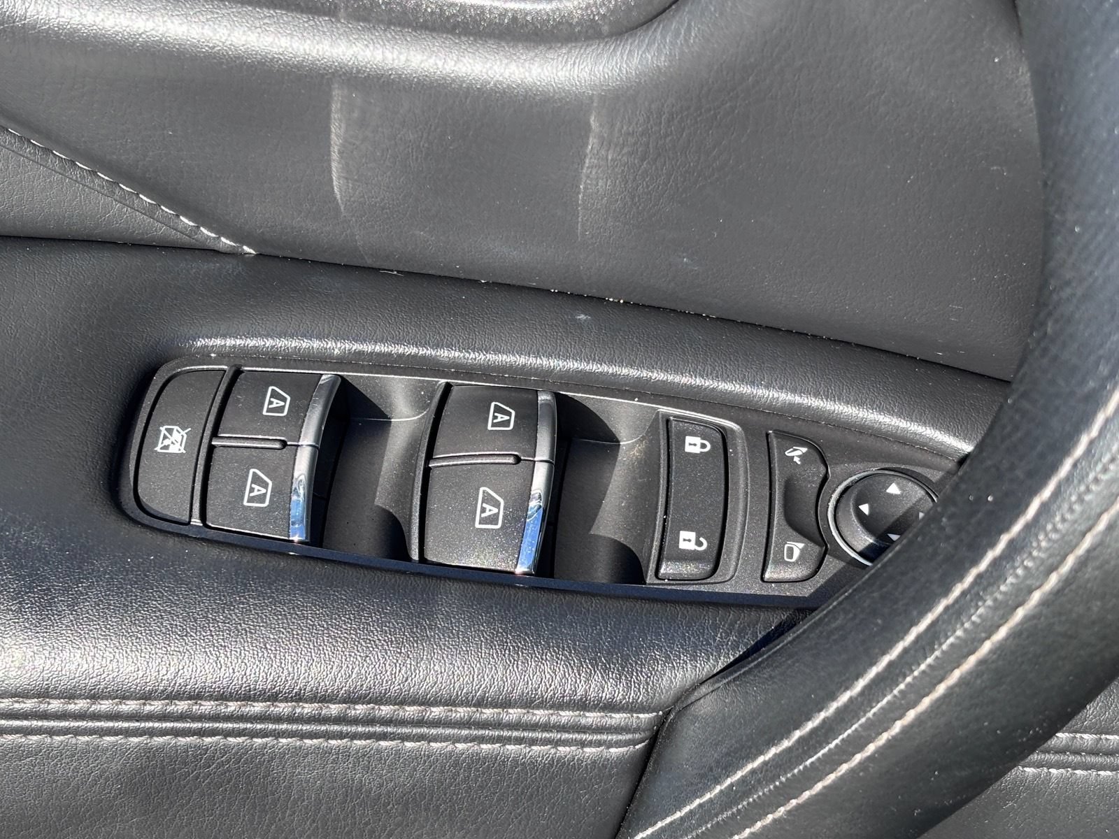 Used 2024 INFINITI QX80 Luxe AWD/4WD image 21