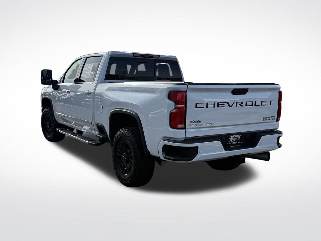 Used 2024 Chevrolet Silverado 3500 High Country w/ Technology Package image 5