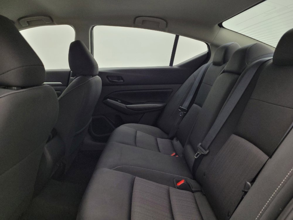 Used 2023 Nissan Altima 2.5 SV image 18