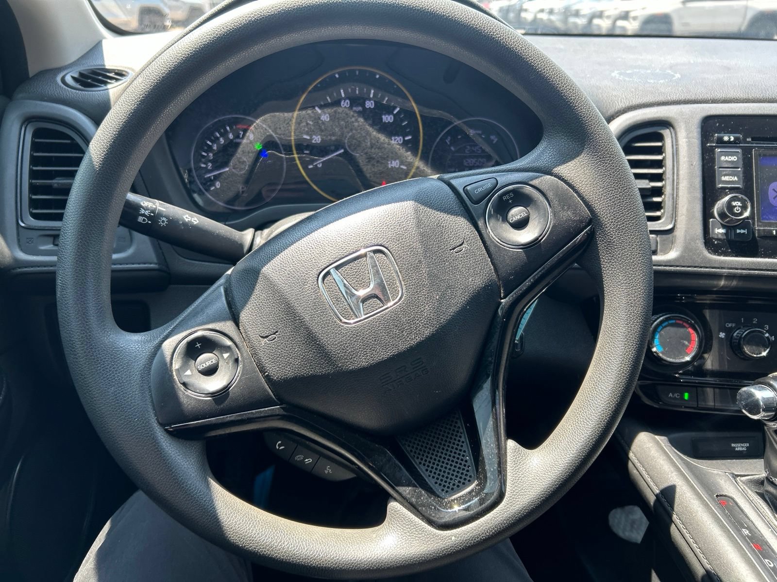Used 2020 Honda HR-V LX image 12