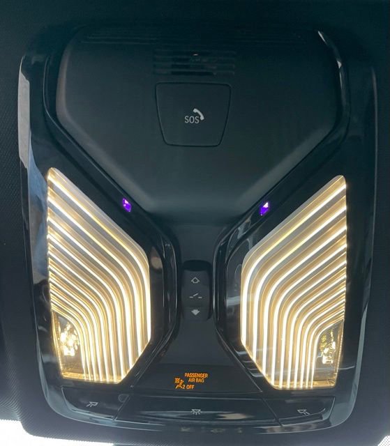 Used 2021 BMW 330i 330i w/ M Sport Package image 23