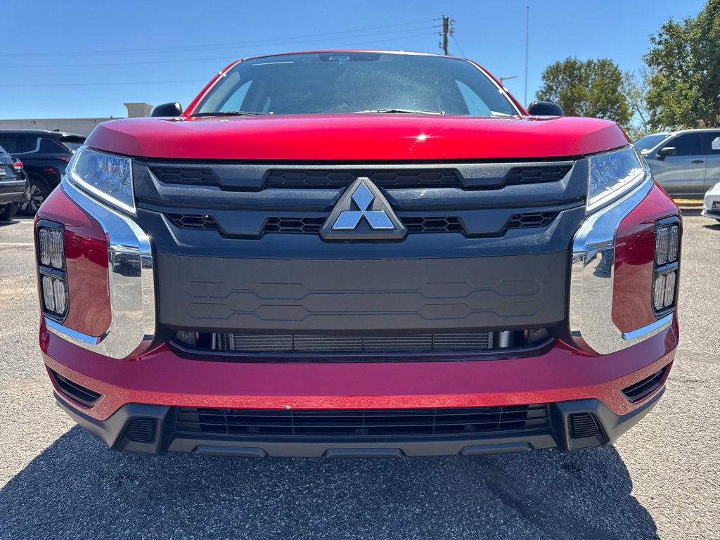New 2027 Mitsubishi Outlander Sport LE FWD image 2