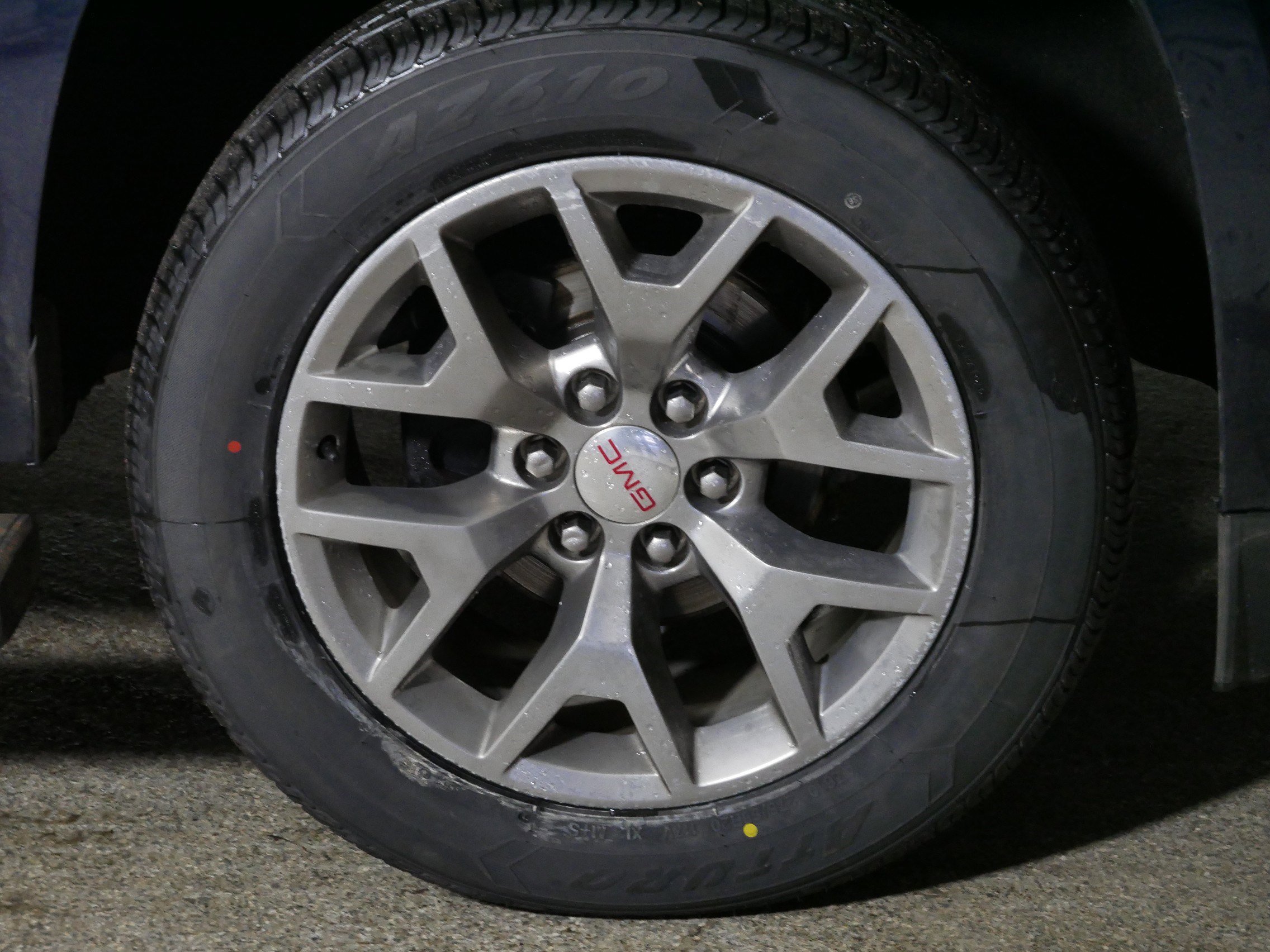 Used 2020 GMC Yukon XL SLT w/ Open Road Package image 15