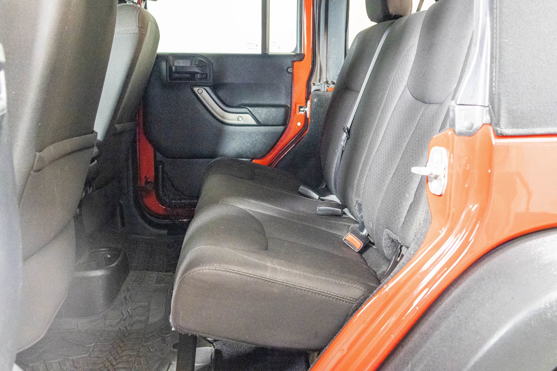 Used 2014 Jeep Wrangler Unlimited Sport w/ Quick Order Package 24S image 34