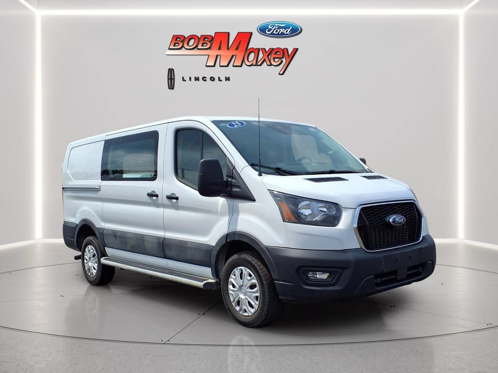 Certified 2025 Ford Transit 250 Low Roof w/ Exterior Upgrade Package RWD image 3