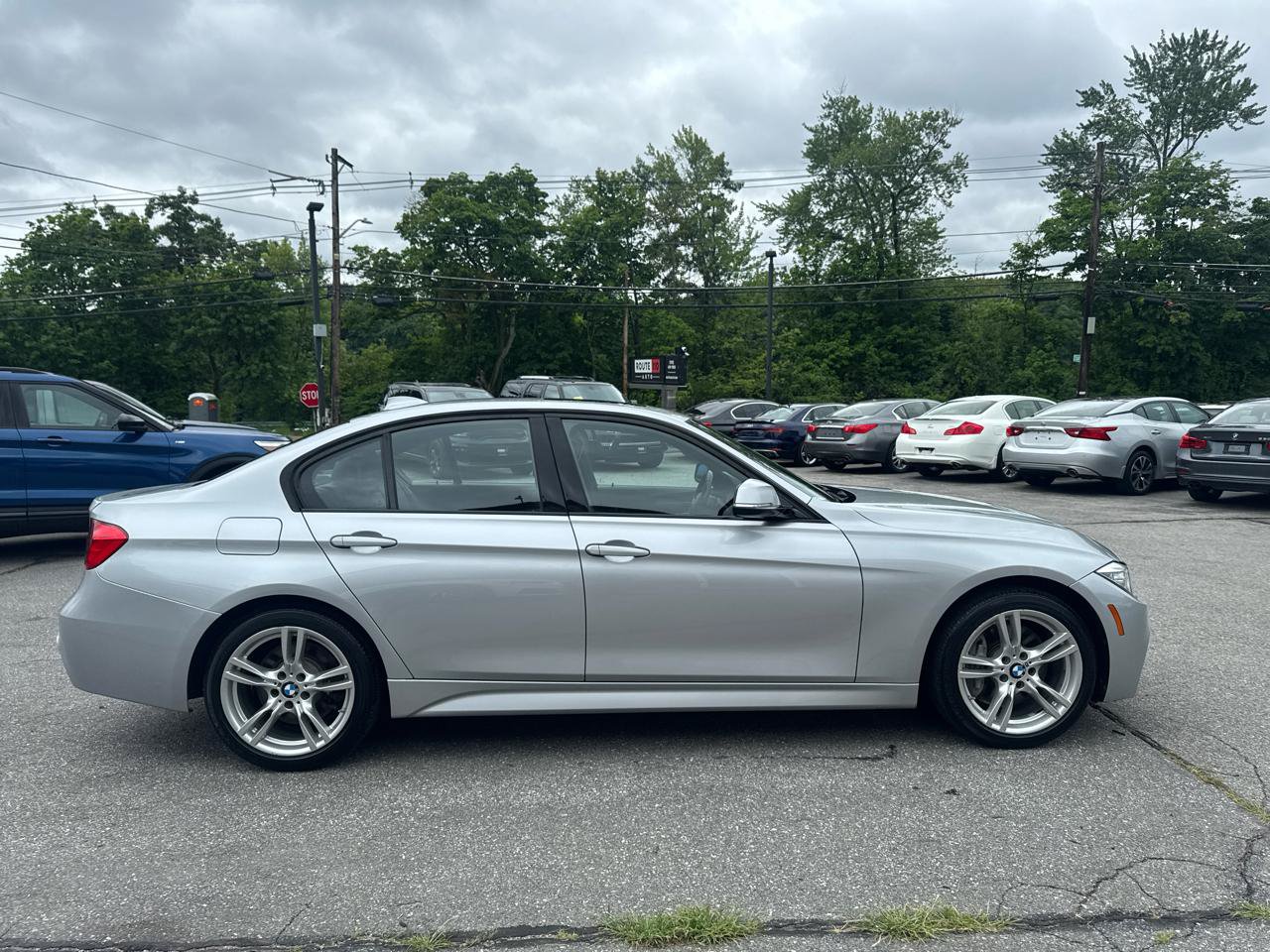 Used 2014 BMW 335i xDrive Sedan AWD/4WD image 8