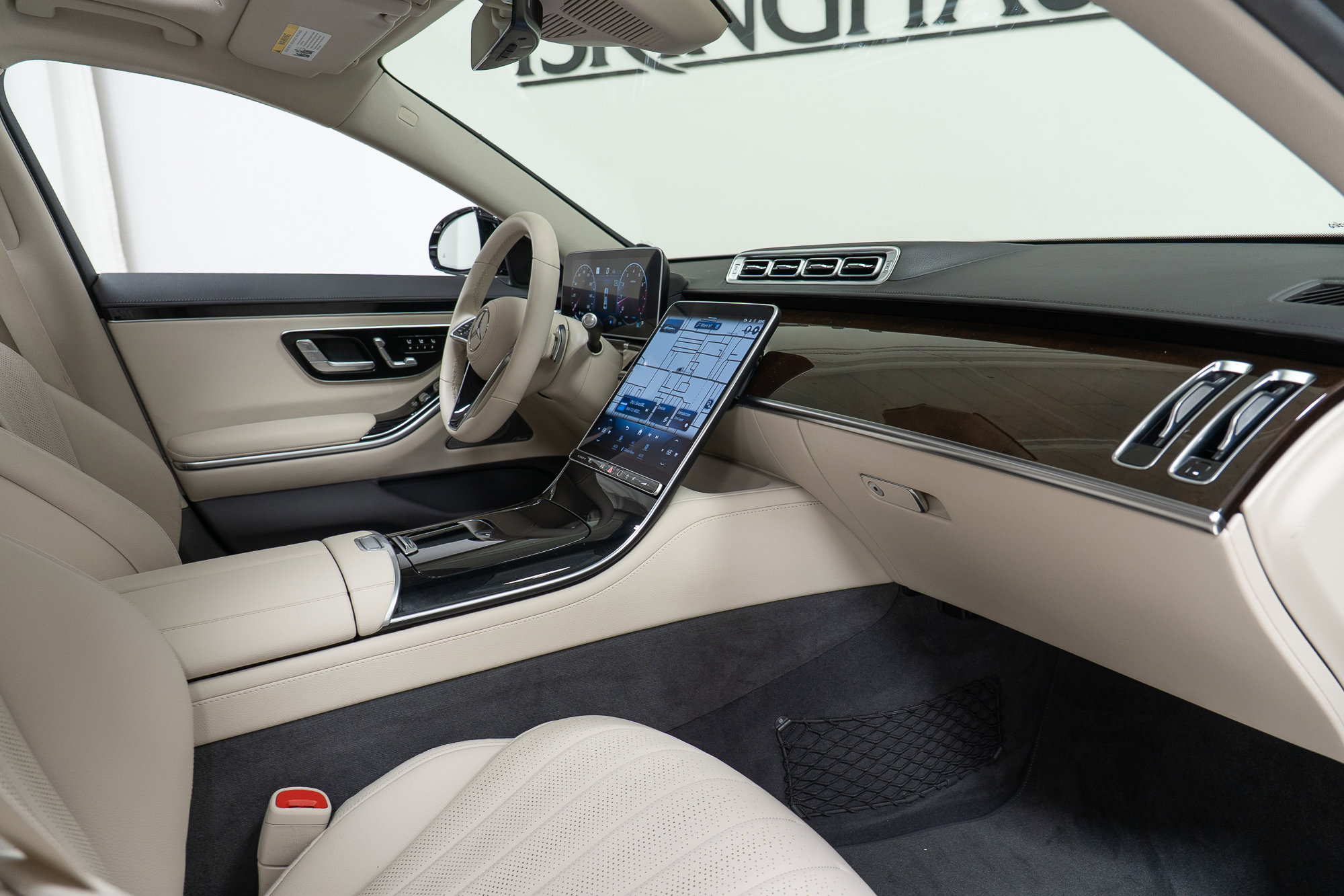 Used 2023 Mercedes-Benz S 500 4MATIC image 21