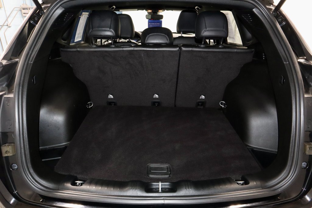 Used 2024 Jeep Compass Limited image 14