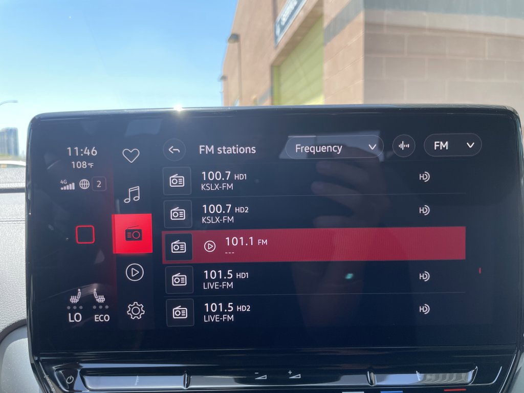 Used 2023 Volkswagen ID.4 Pro image 35