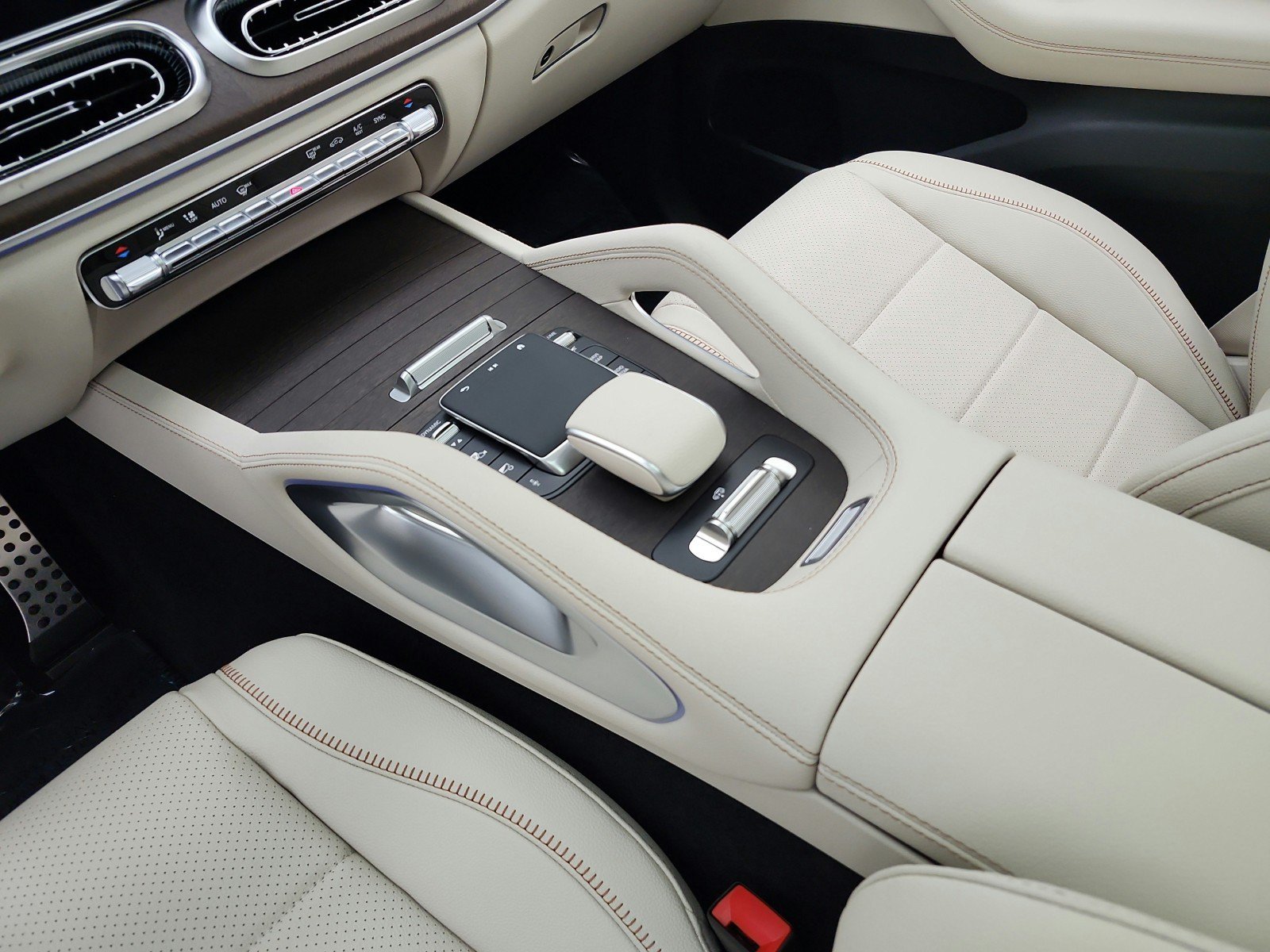 New 2027 Mercedes-Benz GLS 450 4MATIC image 10