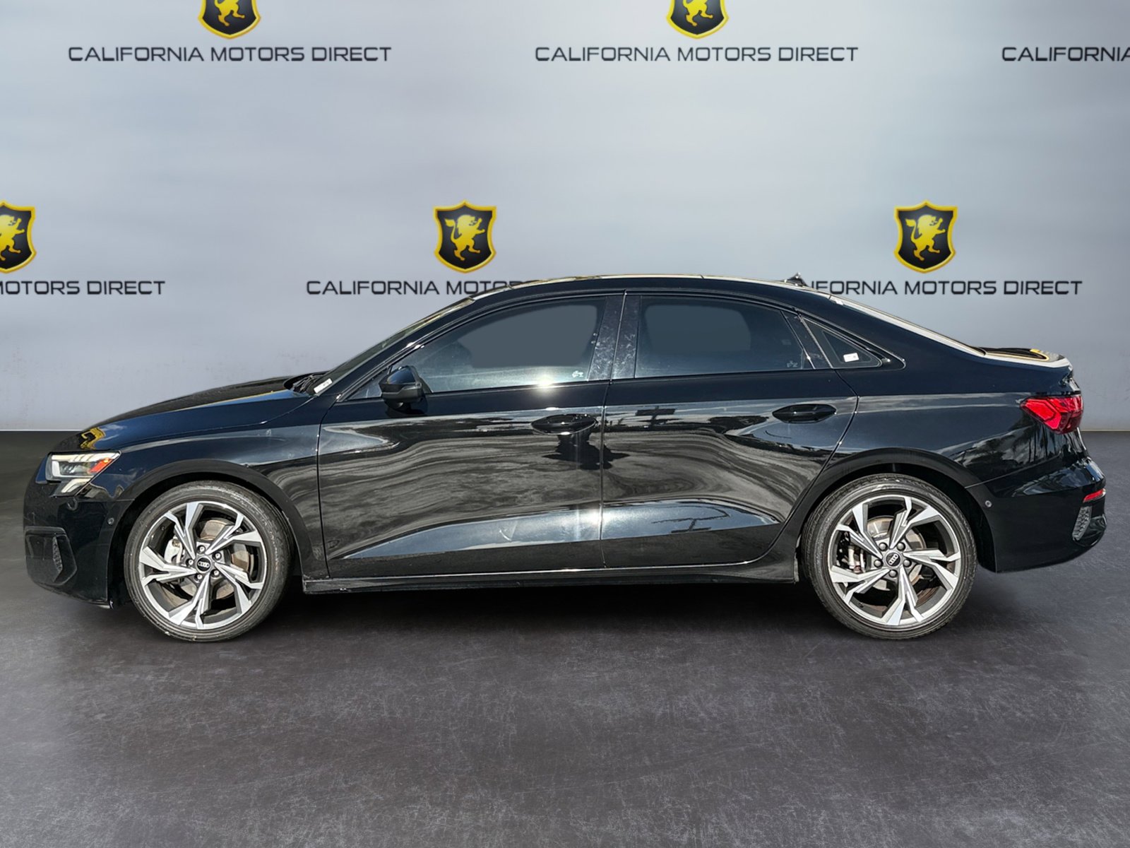 Used 2022 Audi A3 2.0T Premium Plus w/ Premium Plus Package image 2