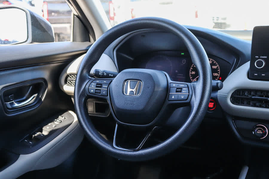 Used 2023 Honda HR-V LX image 14