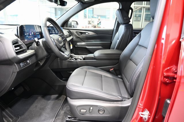 New 2026 Chevrolet Traverse LT w/ Driver Confidence Package image 9