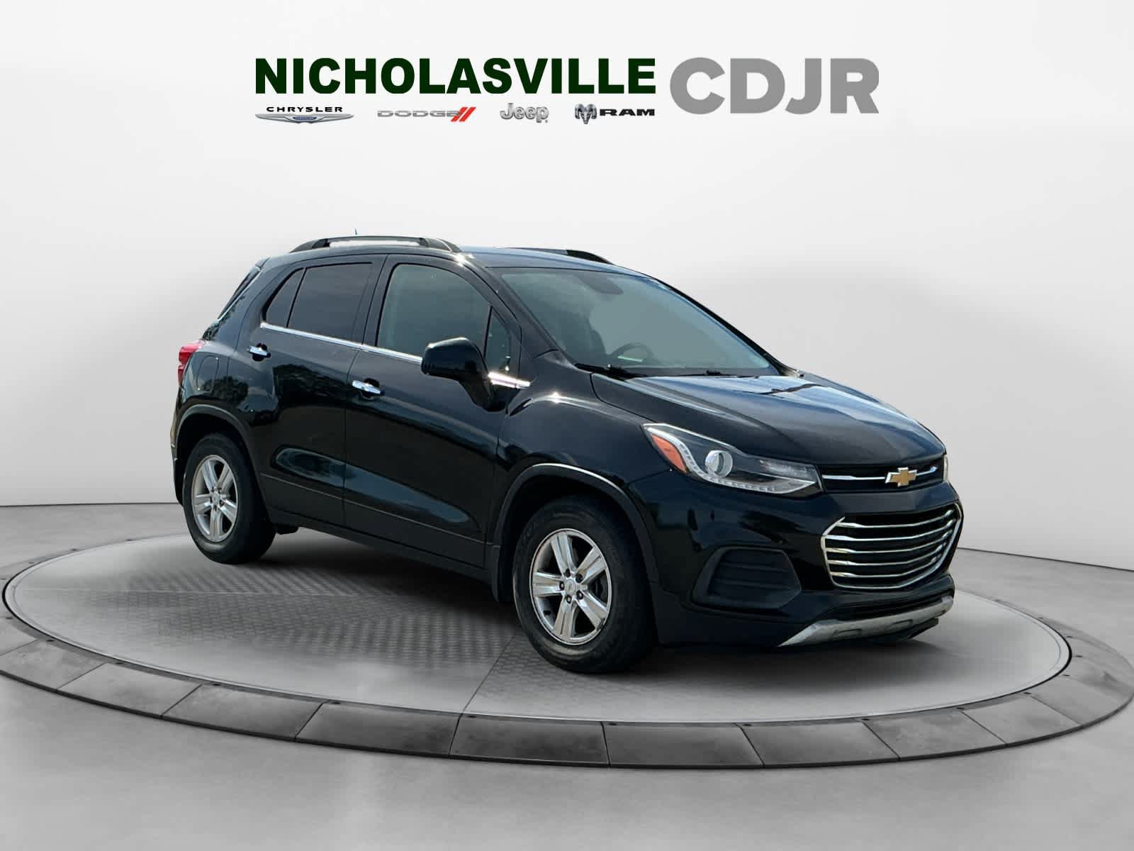 Used 2019 Chevrolet Trax LT w/ LT Convenience Package FWD image 7