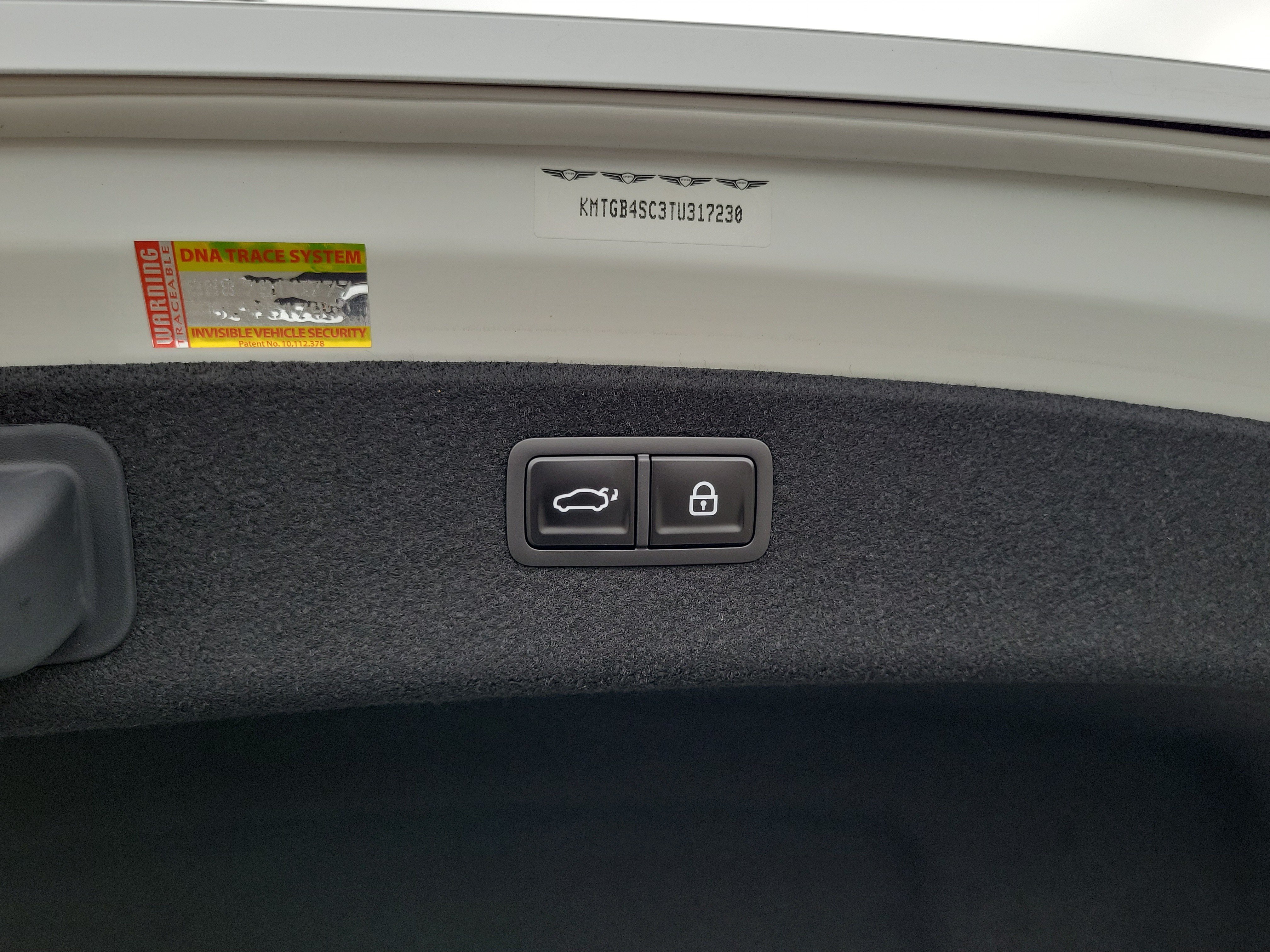 Certified 2026 Genesis G80 2.5T Advanced AWD/4WD image 19