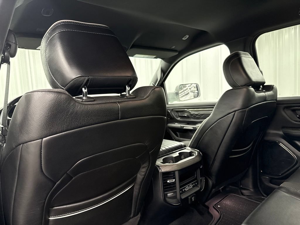 Used 2025 RAM 1500 Limited AWD/4WD image 15