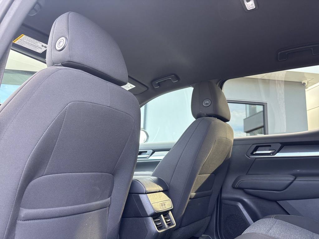 Used 2025 GMC Terrain Elevation AWD/4WD image 44