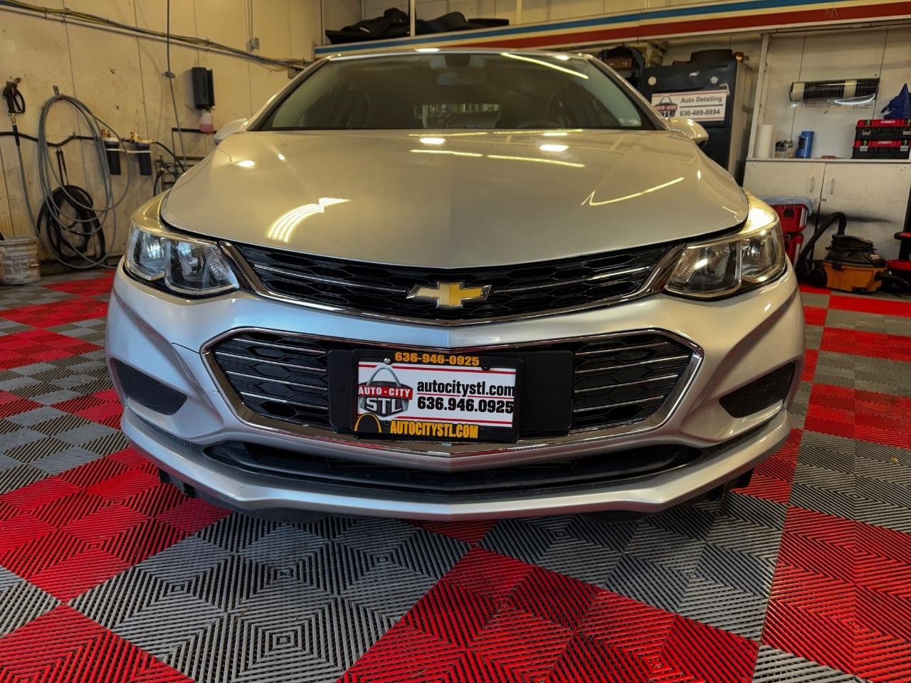 Used 2017 Chevrolet Cruze LS FWD image 2