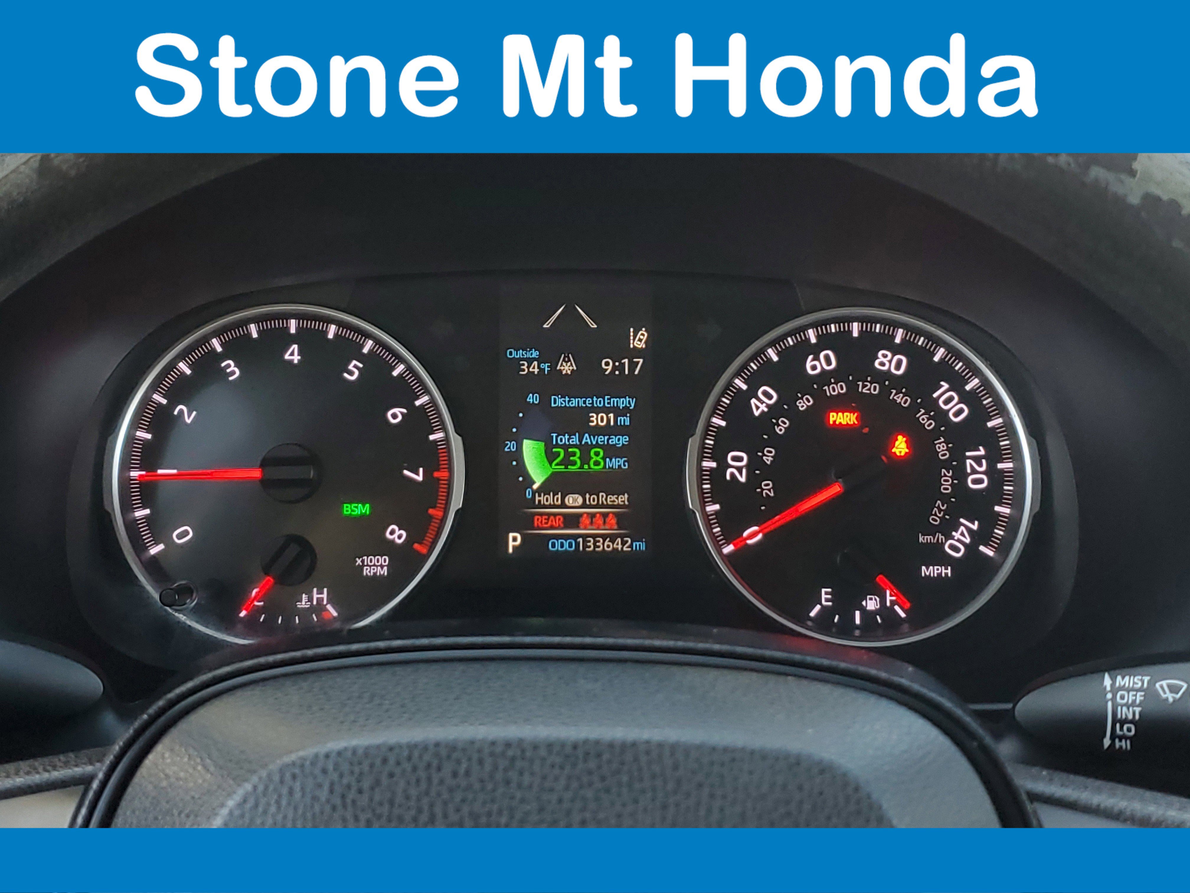 Used 2021 Toyota RAV4 XLE image 25