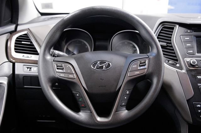 Used 2018 Hyundai Santa Fe Sport image 13