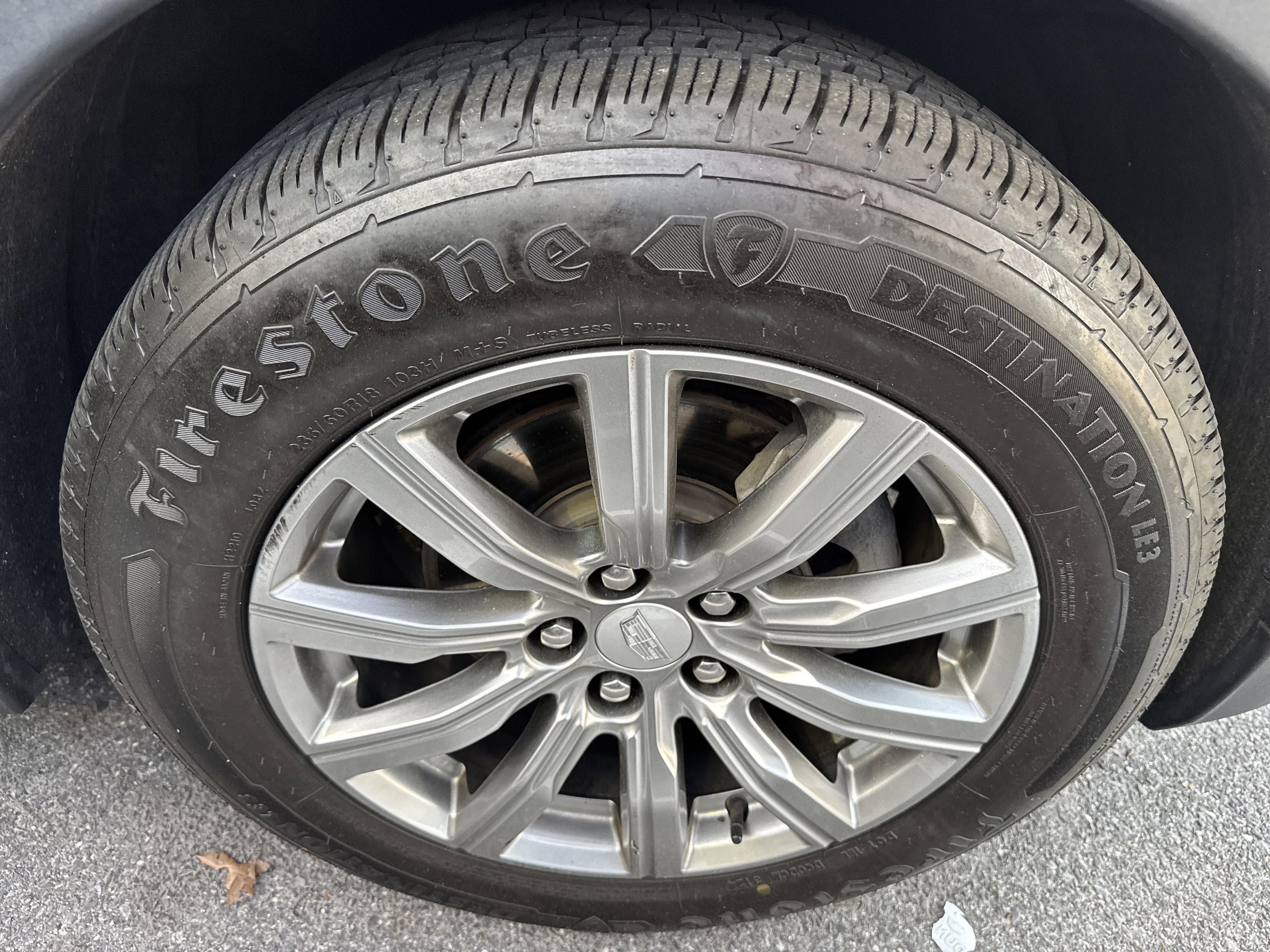 Used 2021 Cadillac XT4 Premium Luxury image 8