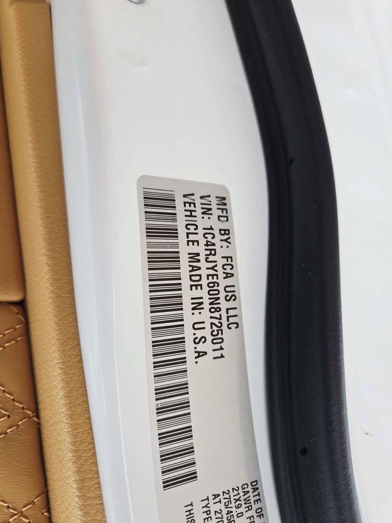 Used 2022 Jeep Grand Cherokee Summit image 44