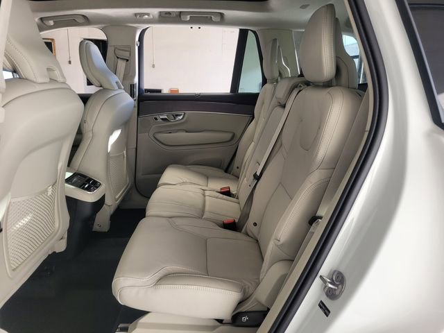 New 2026 Volvo XC90 B6 Ultra w/ Lounge Package AWD/4WD image 10