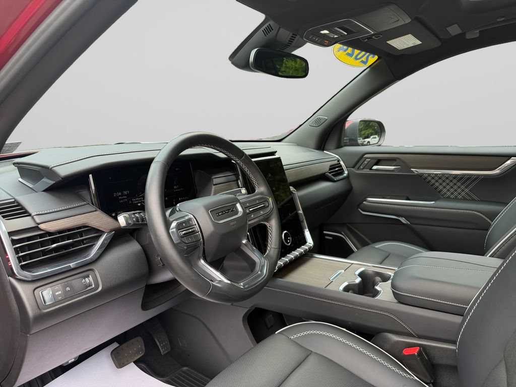 Used 2024 GMC Acadia Denali FWD image 12